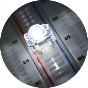 5mm Cool White High Flux LED - 7750K - 90 Degree Viewing Angle - Cool White